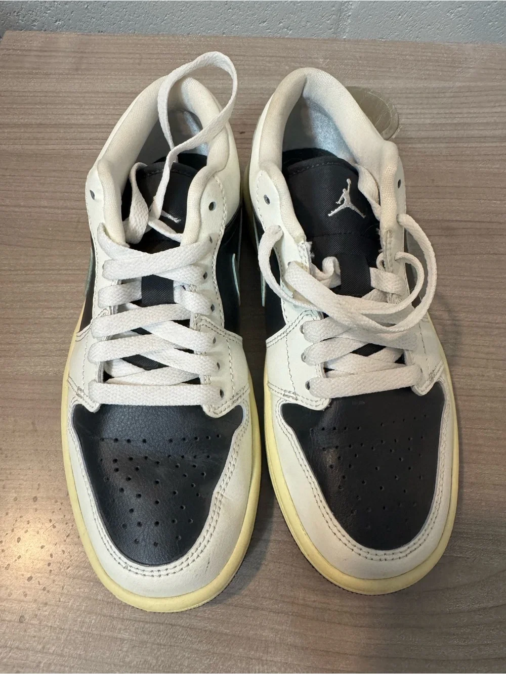Air Jordan 1 Low
